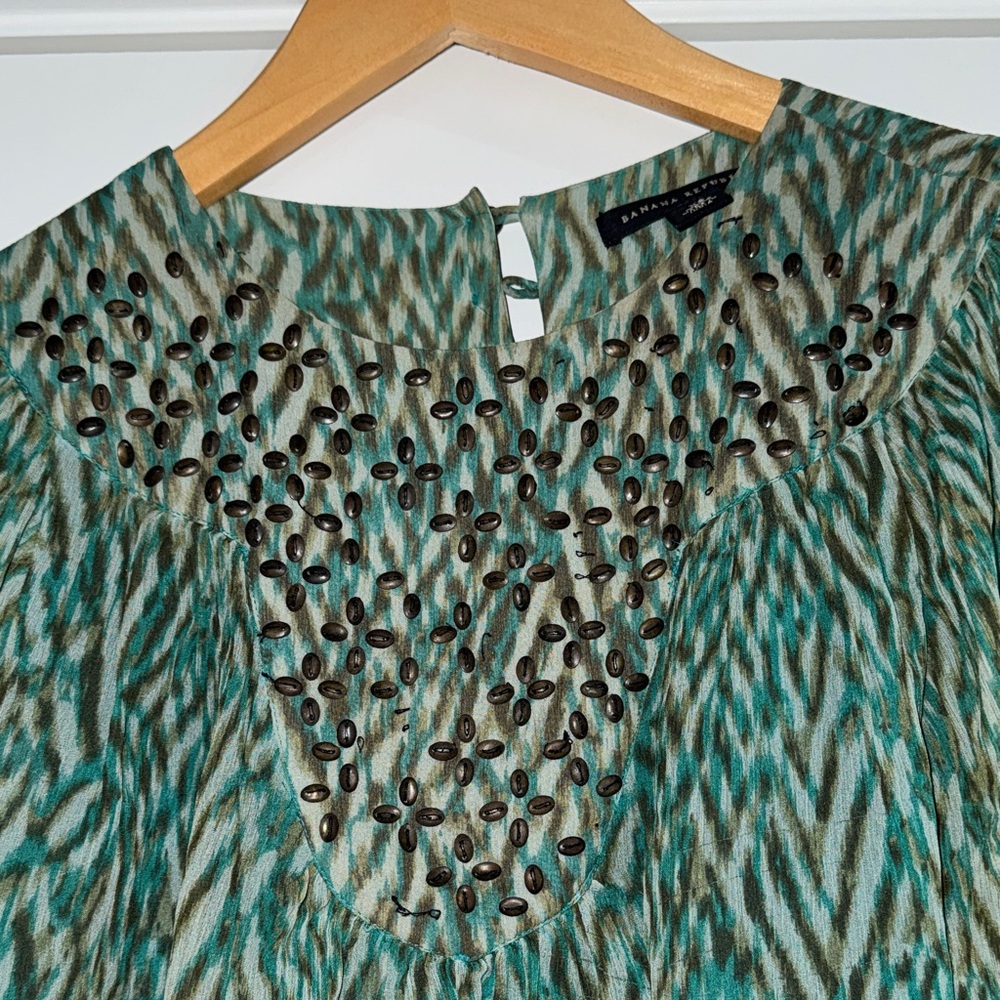 Banana Republic Teal and Tan Patterned Blouse - Picture 2 of 6